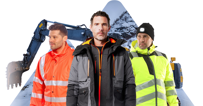 Tre uomini in abiti da lavoro diversi davanti a una sezione triangolare di un pendio di montagna innevato.