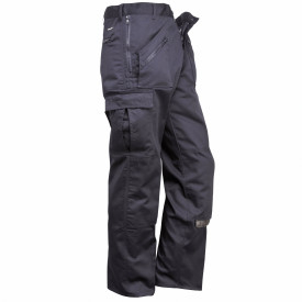 Pantaloni Action Portwest S887 in nero. &Egrave; presente un link alla pagina dell&rsquo;articolo.